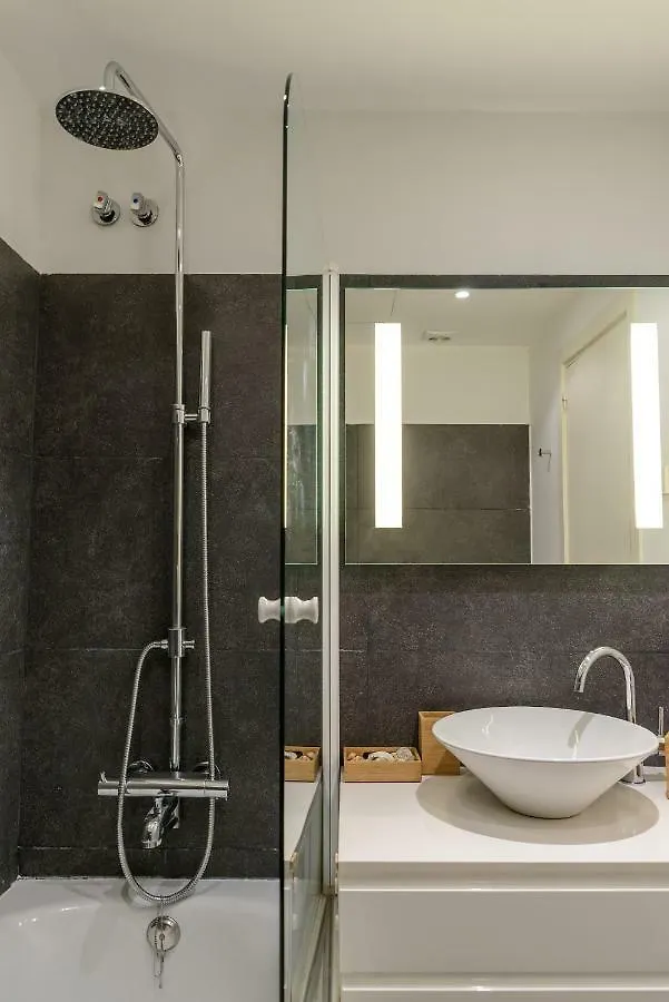 Apg Mercaders 6 Girona Apartment